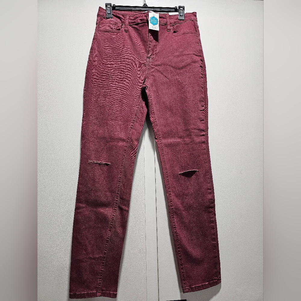 NWT Jelly Jeans, Maroon Size 9